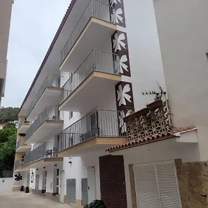 Malva Estartit Hostel